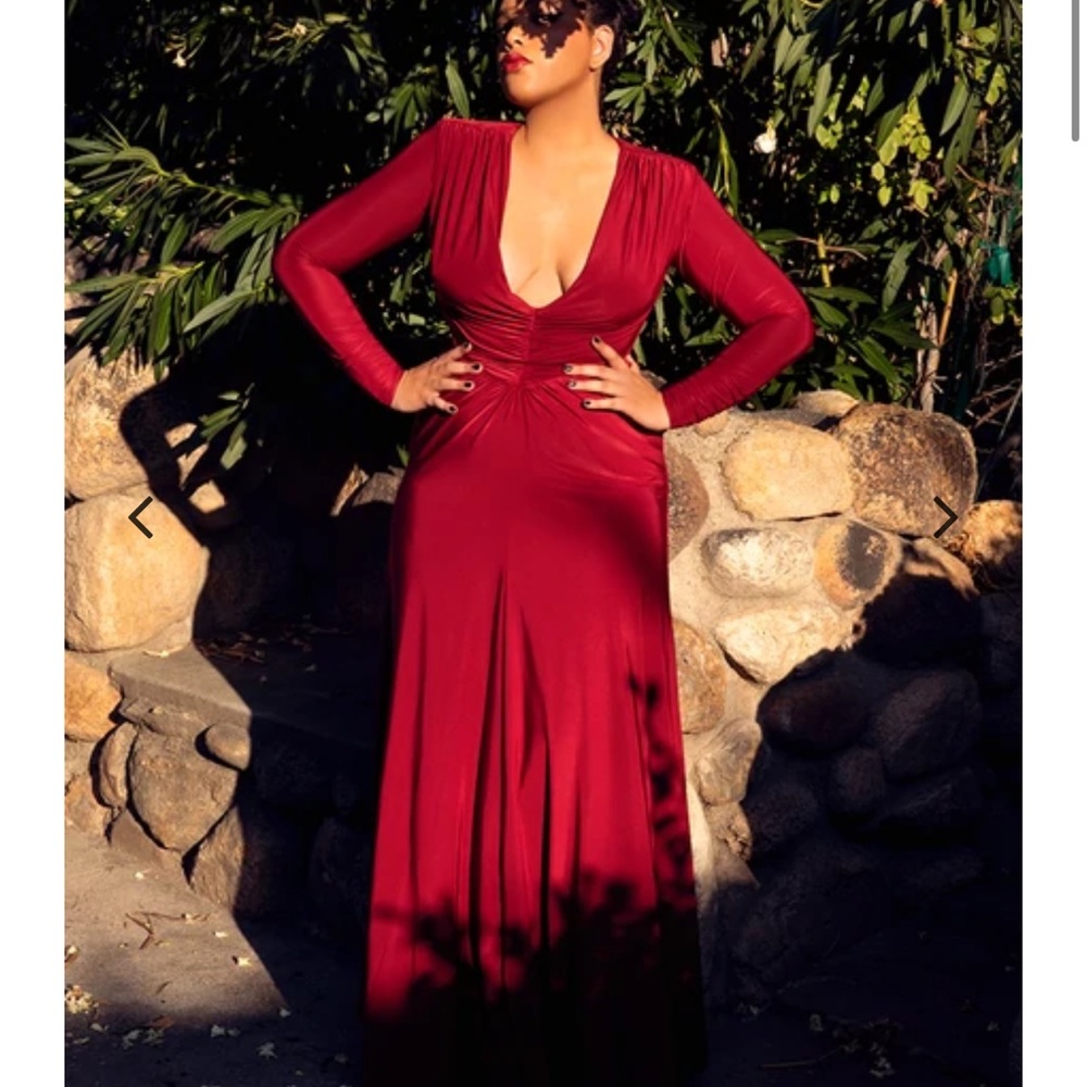 COPY - La femme en noir lArt Deco Rusched Gown in Crimson medium
